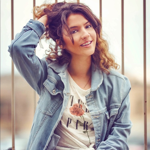 The Posher - Picture 3 of 8